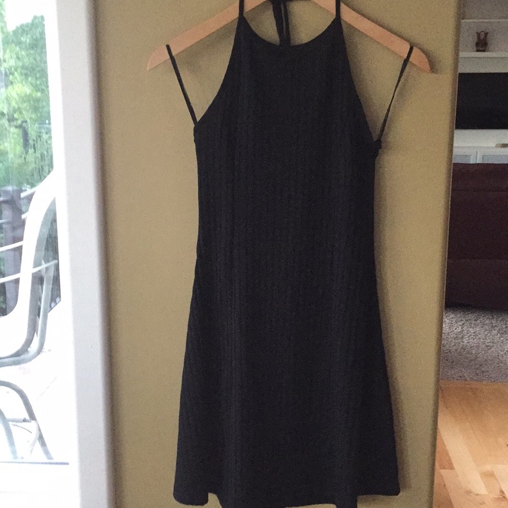 💋2/$20💋 NWT Forever 21 halter black dress